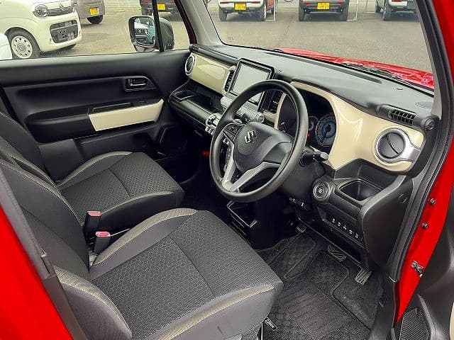 Car thumbnail 4