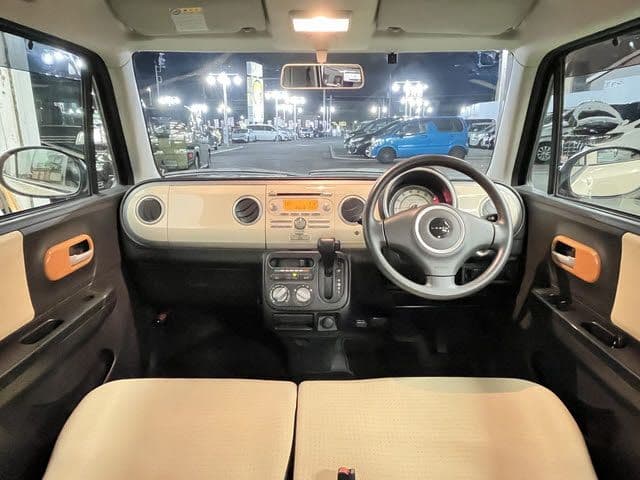 Car thumbnail 2