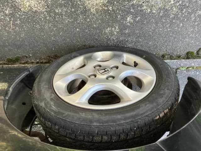 Car thumbnail 3
