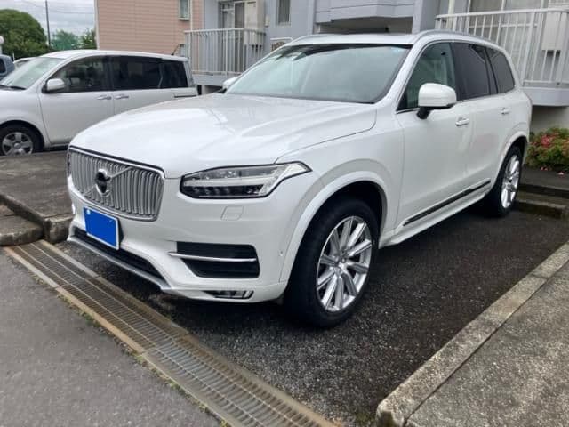VOLVO