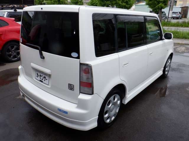 Car thumbnail 4