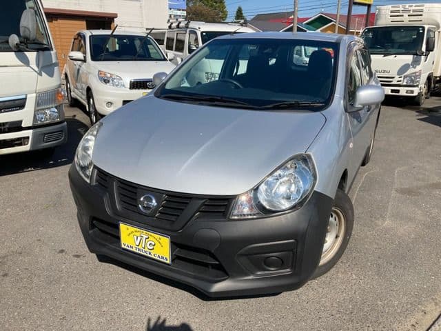 NISSAN