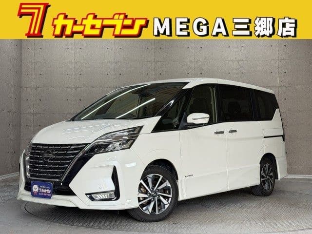 NISSAN