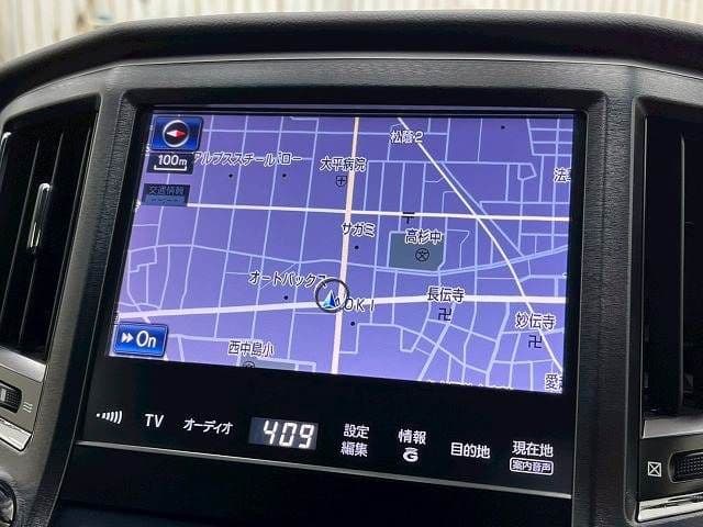 Car thumbnail 3