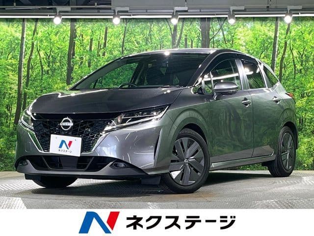 NISSAN