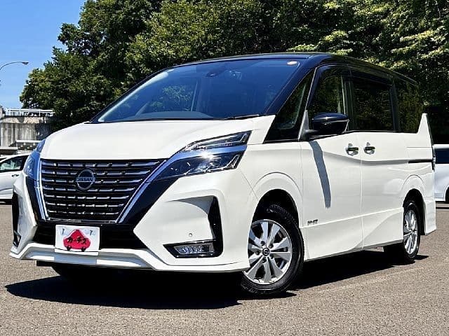 NISSAN