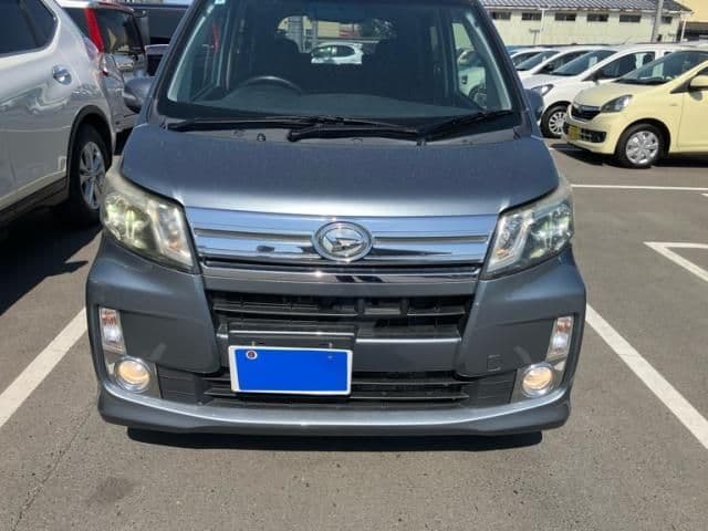 Car image 1
