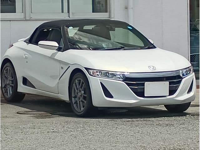 Car thumbnail 3