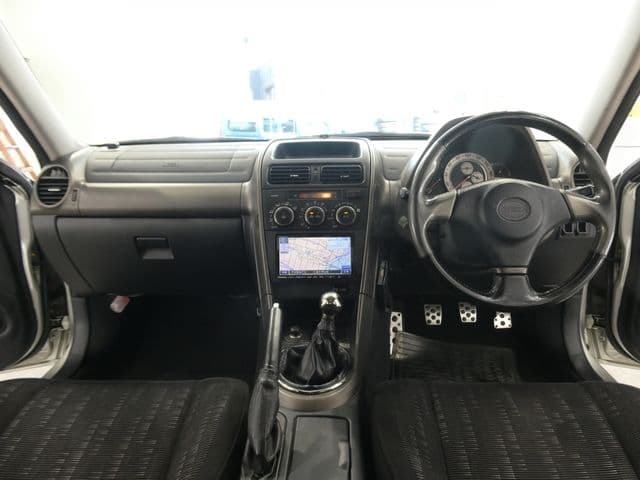 Car thumbnail 3