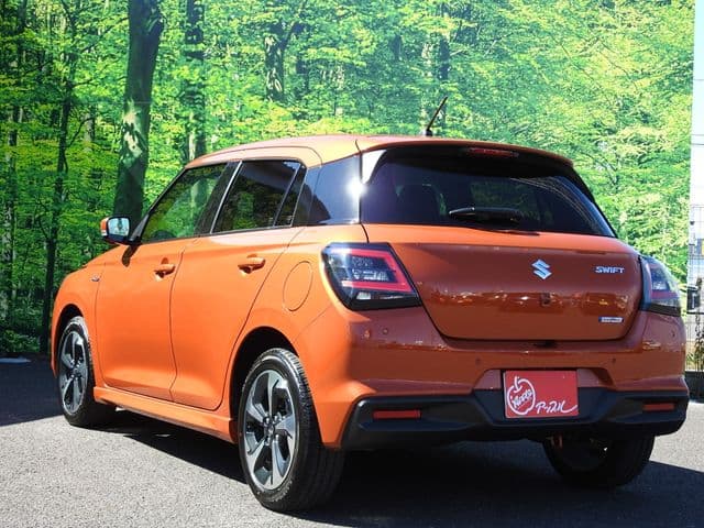 Car thumbnail 4
