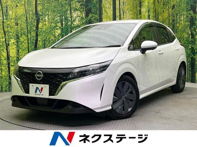 NISSAN
