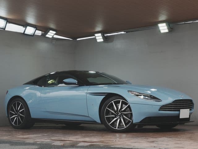 ASTON MARTIN