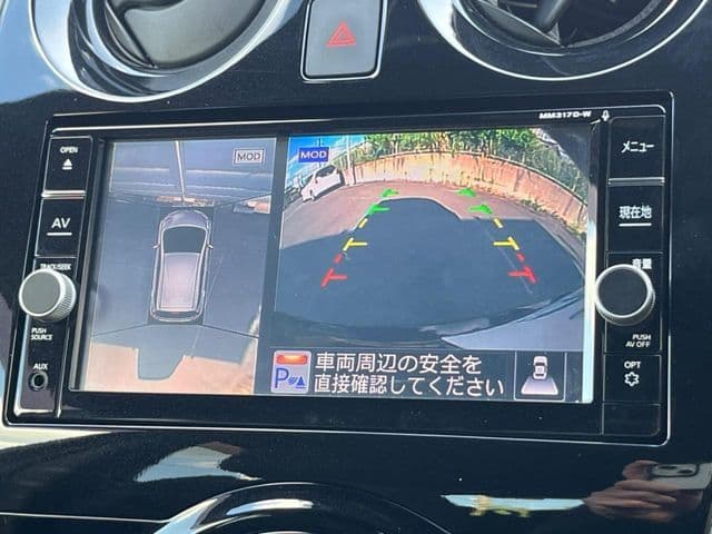 Car thumbnail 4