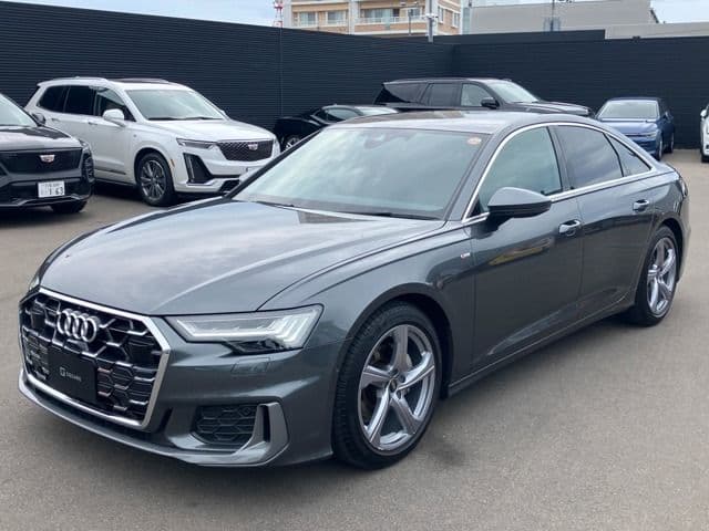 AUDI