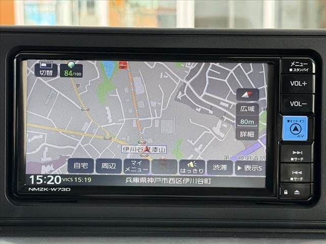 Car thumbnail 3