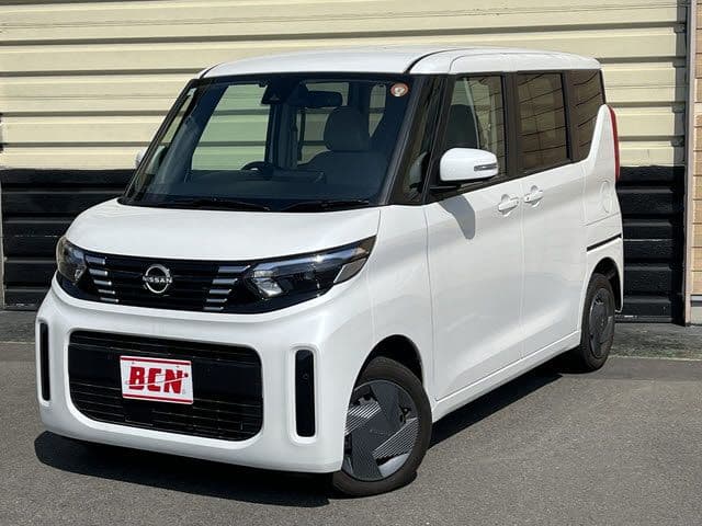 NISSAN