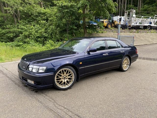 Car image 1
