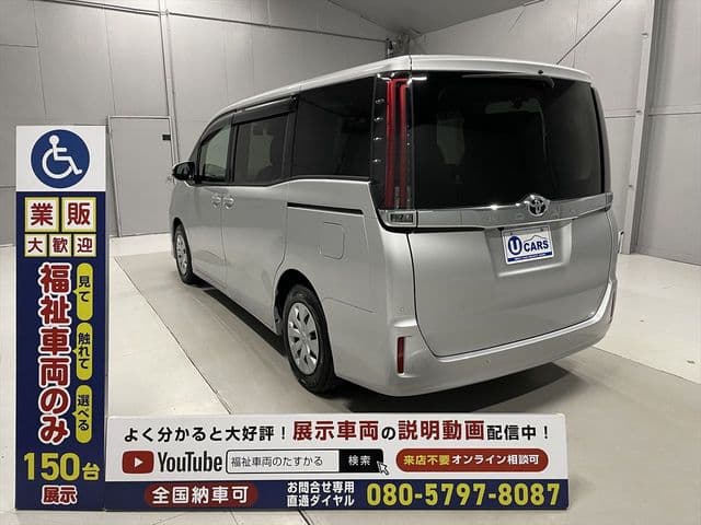 Car thumbnail 17