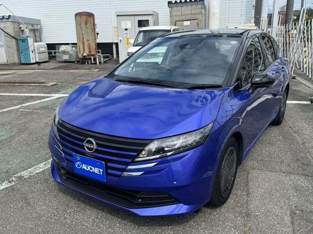 NISSAN
