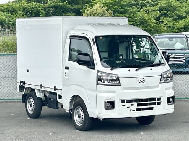 DAIHATSU