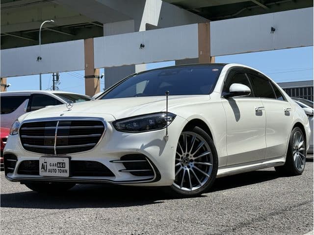 MERCEDES BENZ