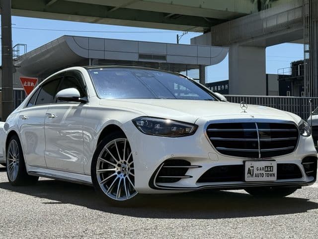 Car thumbnail 3