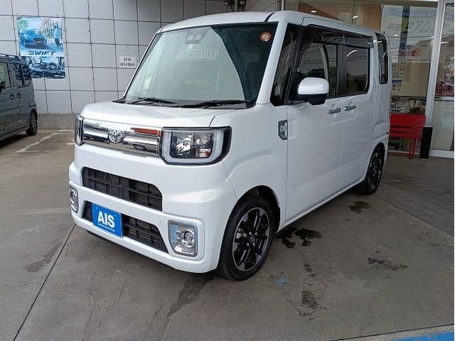 Car image 1