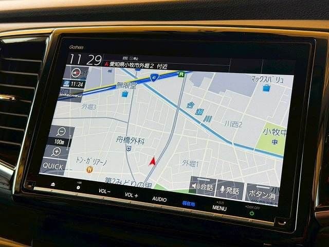 Car thumbnail 3