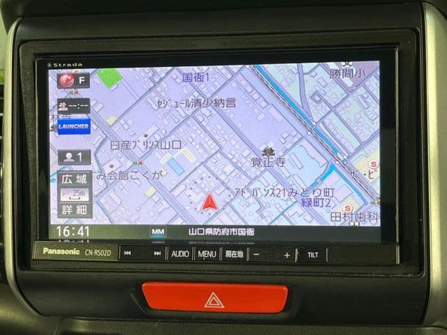 Car thumbnail 3