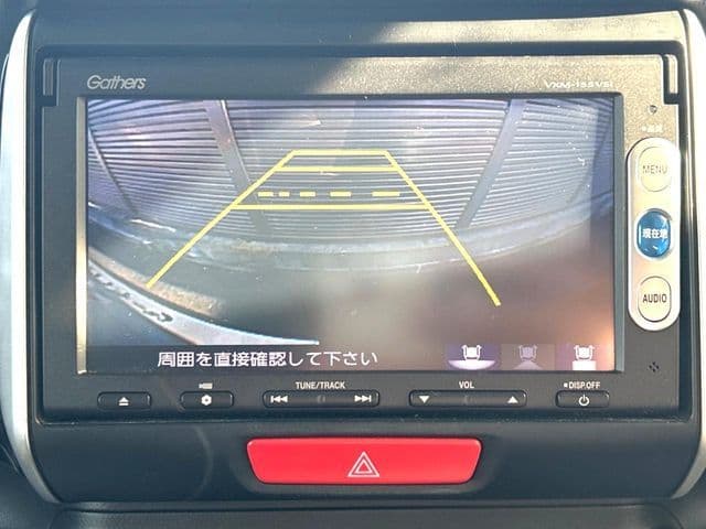 Car thumbnail 4