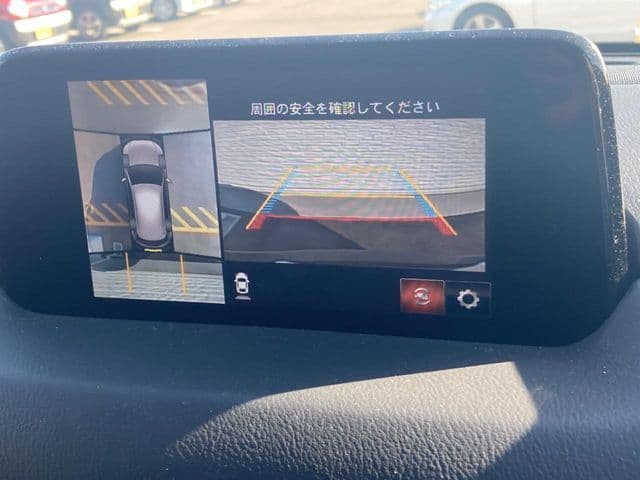 Car thumbnail 4