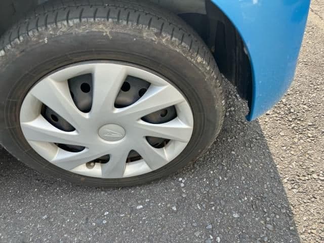 Car thumbnail 3