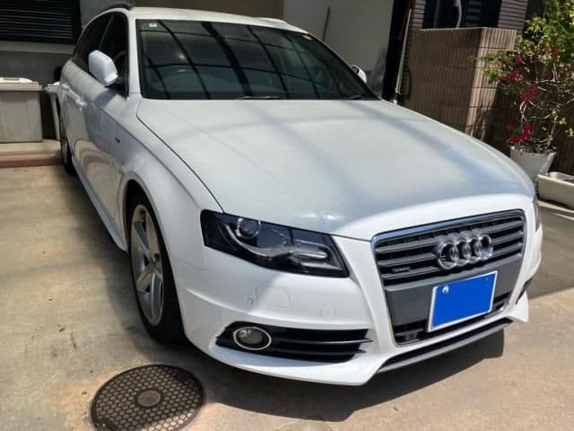 AUDI