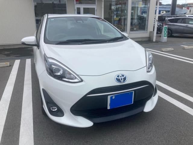 Car image 1