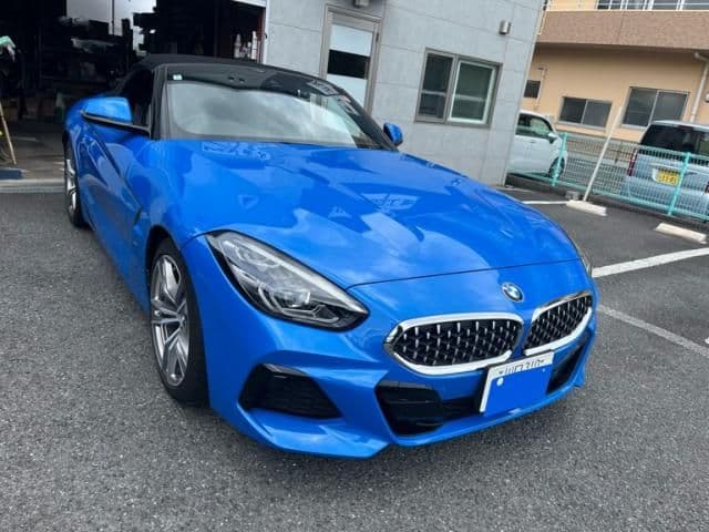 Car thumbnail 2