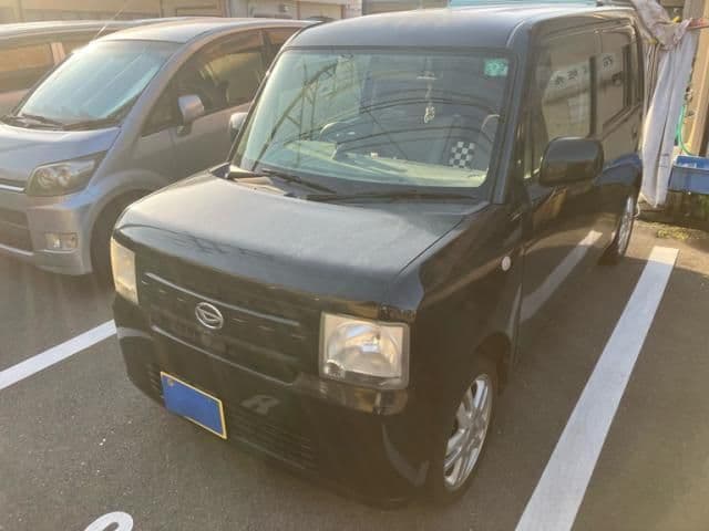 Car thumbnail 3