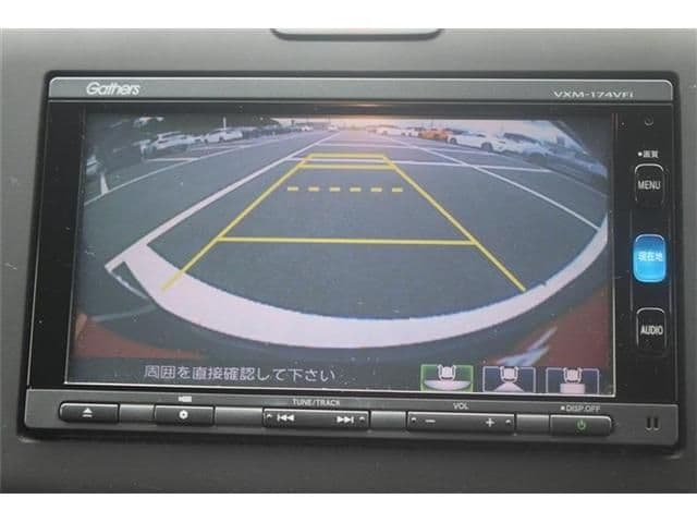 Car thumbnail 4
