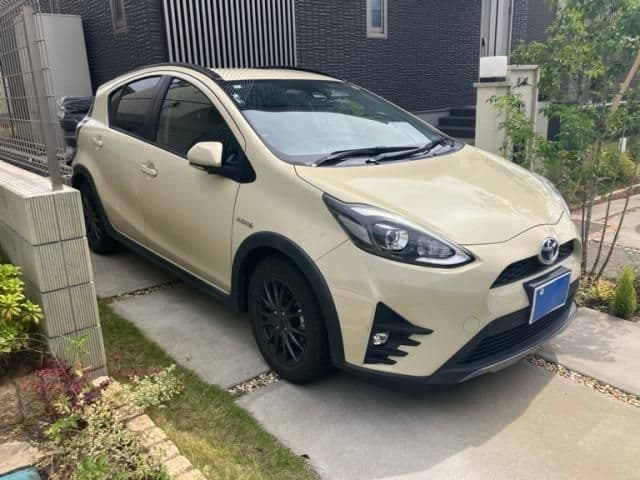 Car image 1
