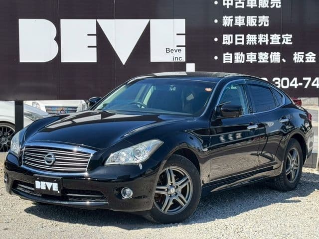 NISSAN