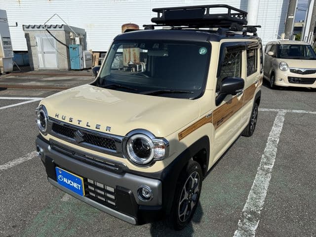 SUZUKI