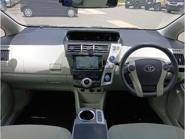 Car thumbnail 3