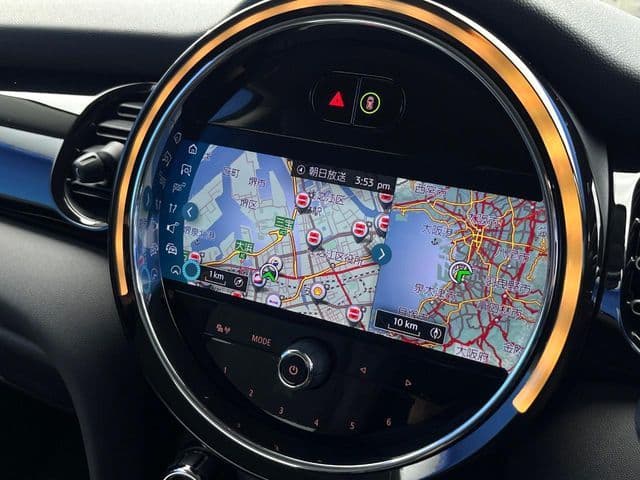 Car thumbnail 4