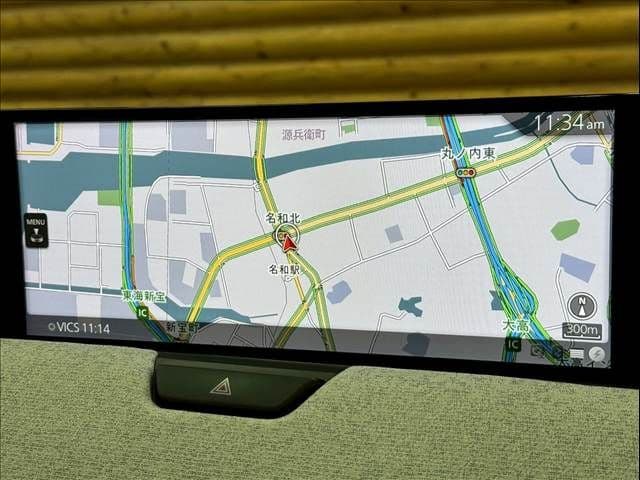 Car thumbnail 4
