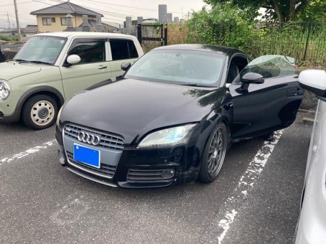 AUDI