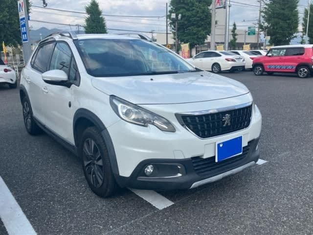 Car image 1