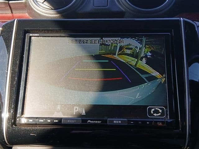 Car thumbnail 4