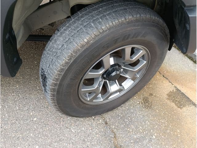 Car thumbnail 4