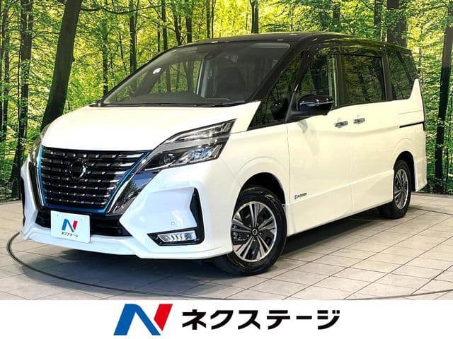 NISSAN