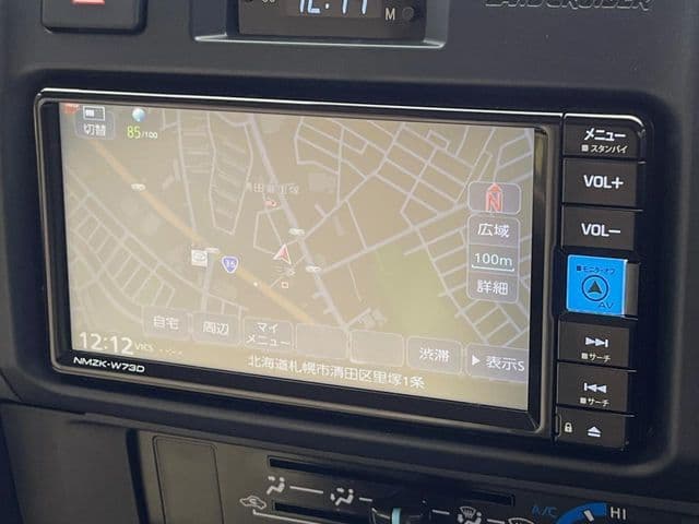 Car thumbnail 3