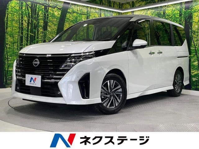 NISSAN